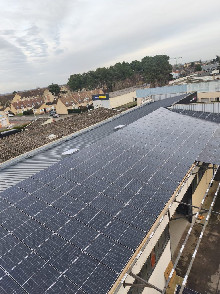 photovoltaique-professionnel-WhatsApp Image 2025-12-19 at 17.28.3967